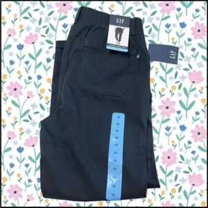 Gap Ladies Classic Twill Pant